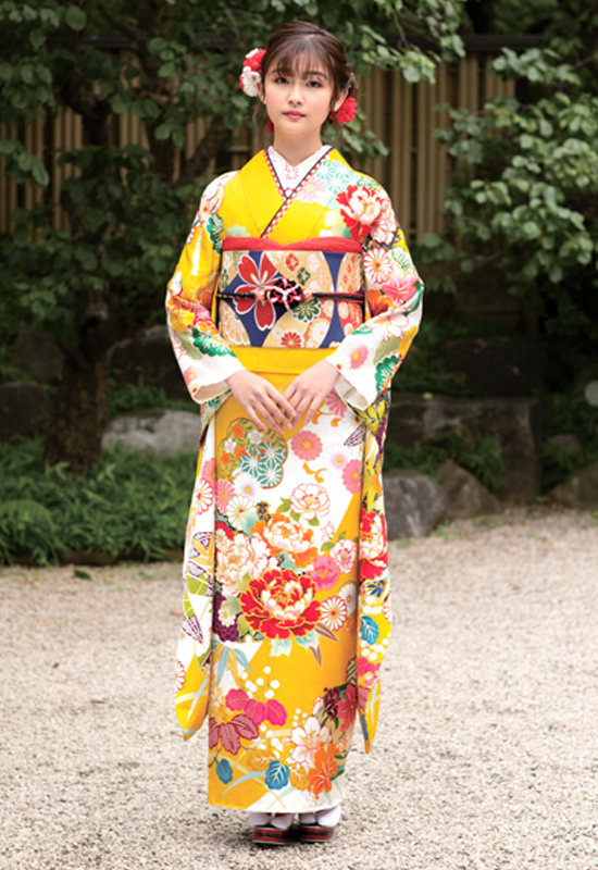 纏う慶びに笑顔ほころぶ。