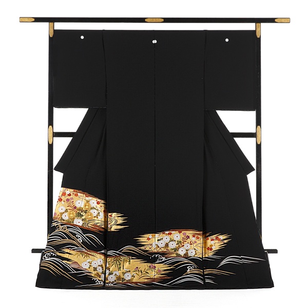 50代向けの黒留袖購入