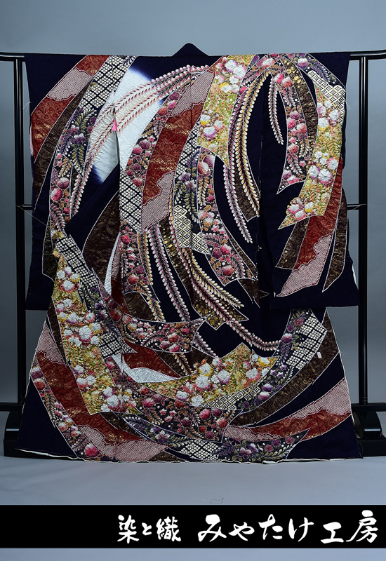 翠山の辻が花振袖｜慶長小袖-紺色