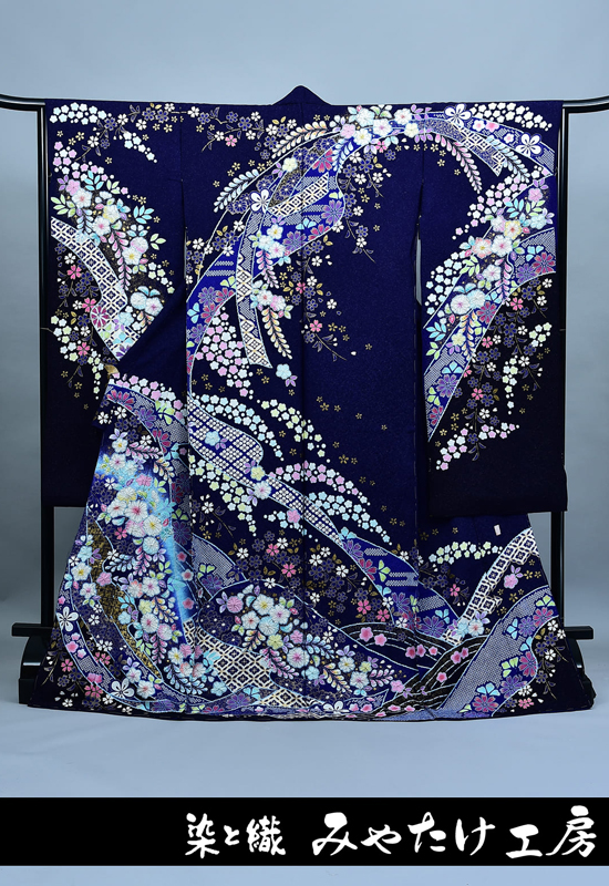翠山の辻が花振袖｜濃紺-タイプ１