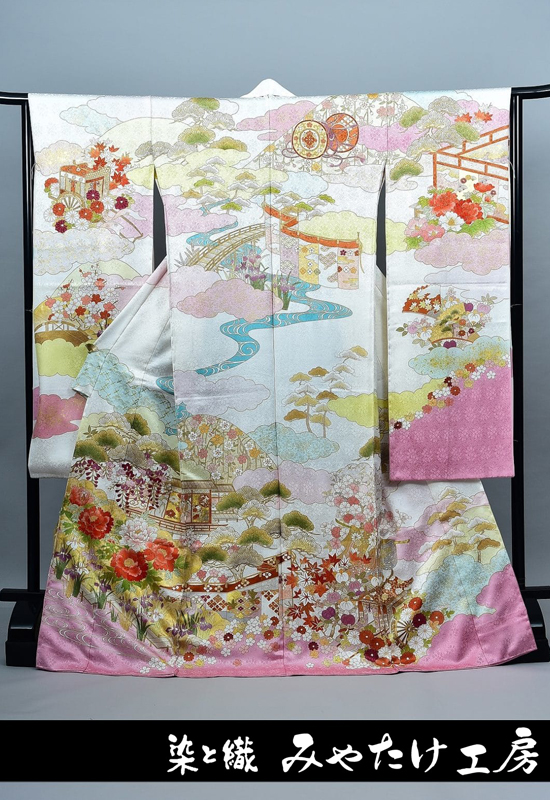 井寛の振袖｜古都彩花-白色