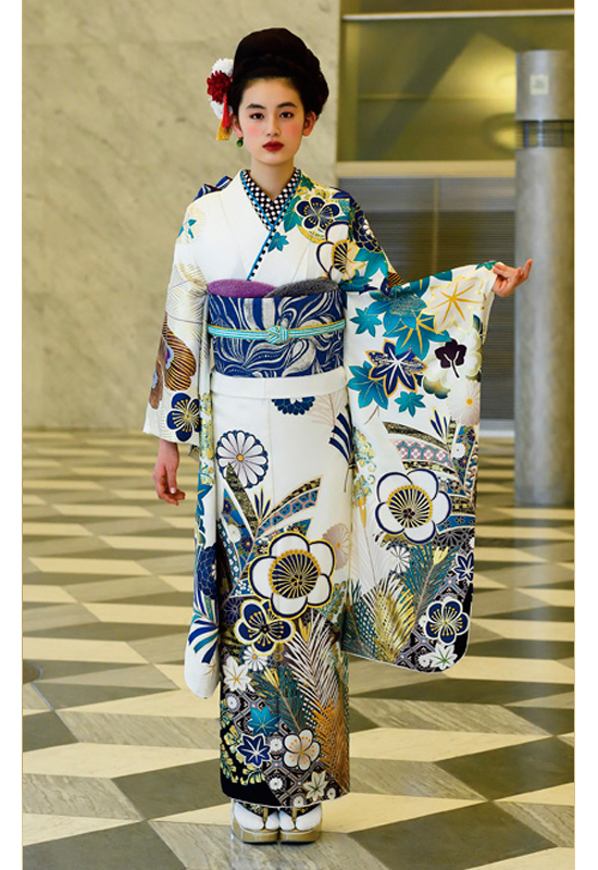新作振袖