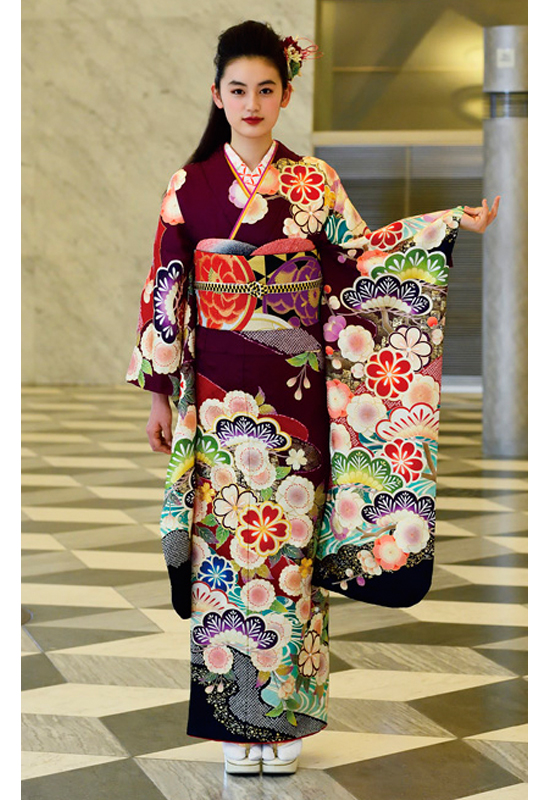新作振袖